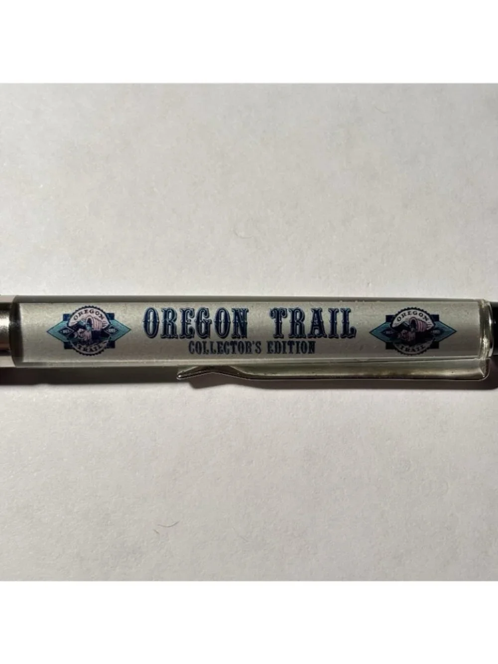 Oregon Trail Collector's Edition Floaty Pen Oxen Covered Wagon Moves Souvenir